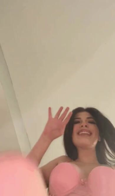 Would any older men on here eat me out?