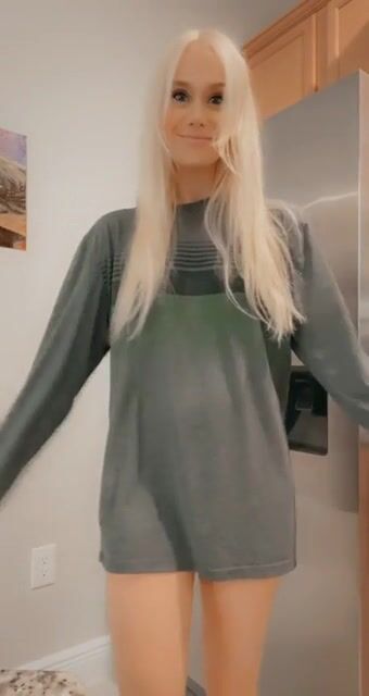 Showing off my innie for you