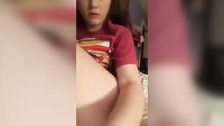 Perfect Slit: How to put on lip gloss #2